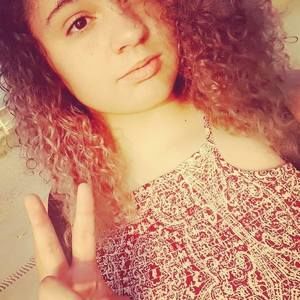 Meet your Posher, Elaina